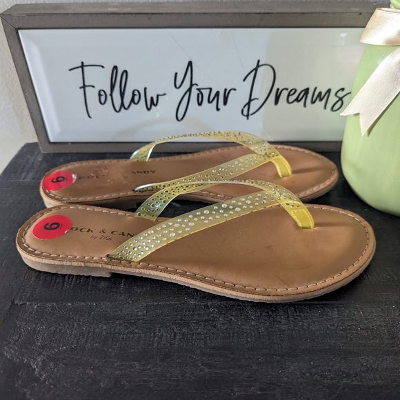 🆕 New 🆕 Rock & Candy sandals - Picture 3 of 4